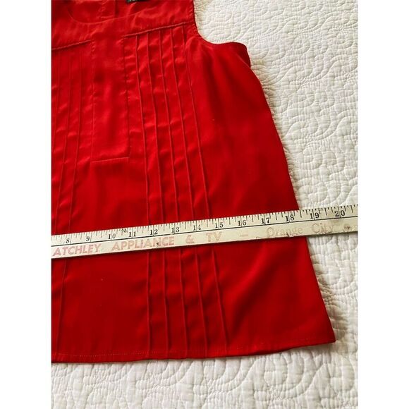 Armani Exchange Red Sleeveless Pleated Blouse Size Small - Picture 11 of 13